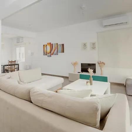 ヴィラ Nissi Christa *