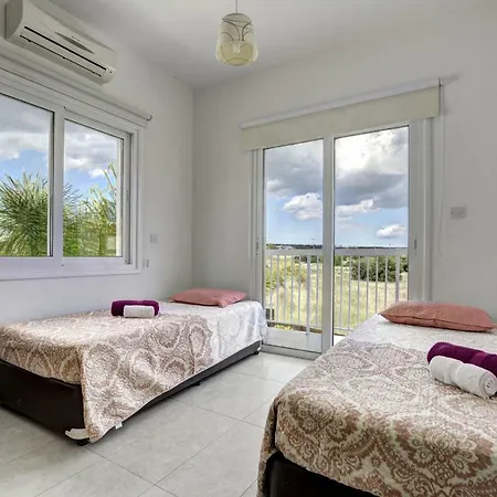 Nissi Christa * アヤナパ